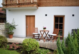 Beim Kaindei – Ferienwohnung, 50m² für 2-4 Personen, Wohnküche, Schlafzimmer, Dusche/WC, Terrasse, behindertenfreundlich
