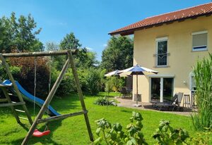 Boutique Ferienhaus Chiemsee – Haus 1 mit Bergblick, 125qm für max. 5 Personen