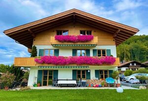 Ferienwohnung Am Nussbaum – Ferienwohnung 95 m² 5 Personen 2 Schlafzimmer Terrasse WLAN