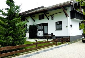 Haus Monika in Übersee am Chiemsee – Ferienwohnung, 100 qm 2-6 Personen, Terrasse