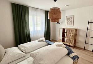 Ferienwohnung Am bayrischen Meer – Ferienwohnung in Strandnähe, 75qm, 2 separate Schlafzimmer, Terrasse