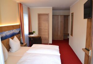 Pension Haslberger – Einzelzimmer mit Balkon