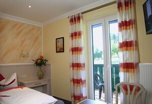 Gasthof-Hotel Dilger – Einzelzimmer inclusiv Frühstück - mit Balkon