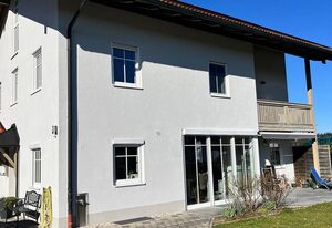 Wohnung mit Bergblick – FeWo mit Bergblick, 60qm & Balkon