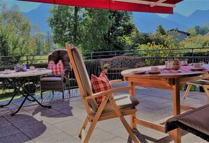 Ferienhaus Ostara inkl. Chiemgaukarte – Ferienhaus 200qm, 6 Schlafzimmer m. Dusche WC, Wohnzimmer, Küche, max. 16 Pers.