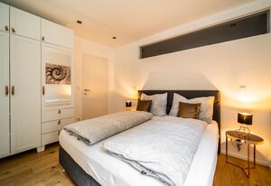 Ferienwohnung Waldrose – Ferienwohnung bis 4 Personen mit Garten, 58 m², Souterrain
