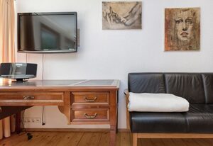 Ferienhaus Jägerhaus Oppach ( Alleinlage mit See) – Privatunterkunft Oppach Jägerhaus