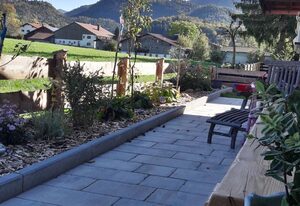 Landhaus Hochgern – Ferienwohnung Kampenwand, 48 m², 2 Personen, Wohn- u. Schlafzimmer, Küche, Bad, Balkon, WLAN