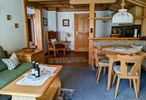 Ferienwohnung Kaidisch - Reiter inkl. Chiemgaukarte – Ferienwohnung 4, 53qm, Balkon, Kochnische, 1 Schlaf- u.1 Wohnschlafzimmer, WLAN