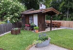 Ferienwohnung Kaidisch - Reiter inkl. Chiemgaukarte – Ferienwohnung 4, 53qm, Balkon, Kochnische, 1 Schlaf- u.1 Wohnschlafzimmer, WLAN