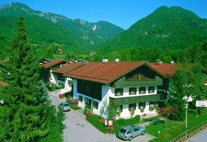 Ferienwohnanlage Hochgern – Ferienwohnung Nr. 17, 50 m², 2-4 Personen, 1 sep. Schlafzimmer, Balkon, WLAN