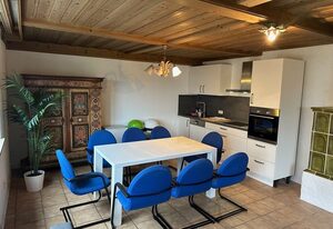 4 Zimmer/ Moderner Alpen-Chic trifft Tradition bei München (EG-R)