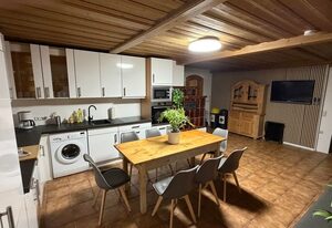 4 Zimmer/ Moderner Alpen-Chic trifft Tradition bei München (OG-R)