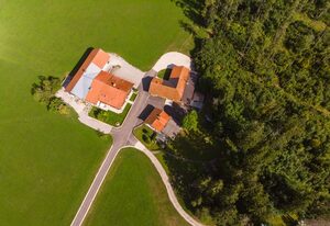 Knoglerhof inkl. Chiemgaukarte – 1 Appartement 35qm, Balkon, Kochnische, 1 Wohnschlafzimmer, max 2 Pers, WLAN