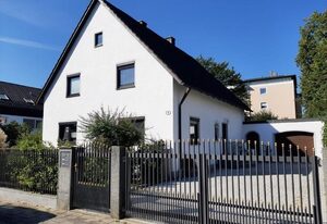 Ferienwohnung Schäffer – Wohnung (60qm) mit kostenfreiem WLAN im Stadtwesten
