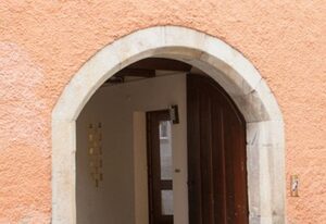 Aufhauser Hof Regensburg – Ferienwohnung 54qm im Herzen der Altstadt mit vollausgestatteter Küche
