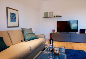 Donaupromenade/Brüssing – Ferienwohnung Donaupromenade (62qm) mit Küche und Lodgia mit Donaublick