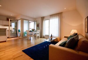 Donaupromenade/Brüssing – Ferienwohnung Donaupromenade (62qm) mit Küche und Lodgia mit Donaublick