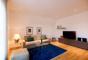 Donaupromenade/Brüssing – Ferienwohnung Donaupromenade (62qm) mit Küche und Lodgia mit Donaublick