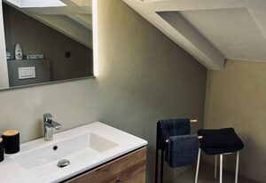 Ferienwohnung Thullner inkl. Chiemgaukarte – Appartement 2, 40 qm, Balkon, Küche, 1 Wohnschlafzimmer, max 2 Pers, WLAN