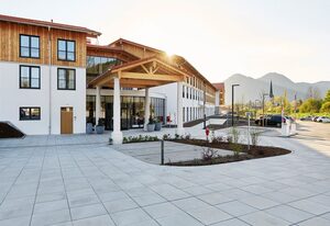 aja Ruhpolding – Doppelzimmer mit Bergblick, Dusche und WC, TV