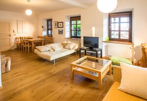 Ferienwohnung "Altes Schulhaus" Greising