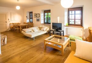Ferienwohnung "Altes Schulhaus" Greising