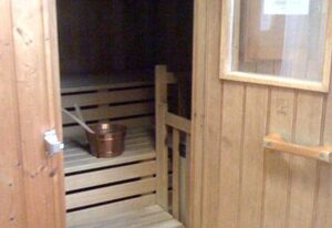 Farchanter Alm, App. Barwinski-Schön (Alp. Hol – Appartement/Fewo, Dusche, WC, Wohn-/Schlafraum