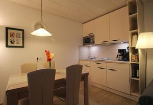 Farchanter Alm, App. Barwinski-Schön (Alp. Hol – Appartement/Fewo, Dusche, WC, Wohn-/Schlafraum
