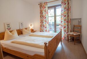 Ruhpolding Ferienwohnung für 4  Personen mit Bergblick, Sauna und Terrasse