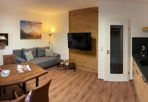Ferienwohnung Waicher Bergblick inkl. Chiemgaukarte – Ferienwohnung 50 qm, mit separatem Eingang, Balkon, 2 Schlafzimmer, Wohnzimmer, Du/WC,  max.4 Pers.