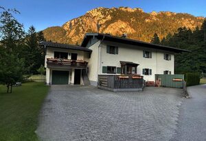 Ferienwohnung Waicher Bergblick inkl. Chiemgaukarte – Ferienwohnung 50 qm, mit separatem Eingang, Balkon, 2 Schlafzimmer, Wohnzimmer, Du/WC,  max.4 Pers.
