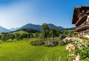 Langerbauer-Hof inkl. Chiemgaukarte – Ferienwohnung Berg Stüberl, 65 qm, Balkon, 2 sep. Schlafzimmer, max. 4 Pers.