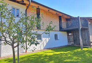 Ferienwohnungen im Lüftlmalereck, Hennalahaus – Ferienwohnung "Rosarot"