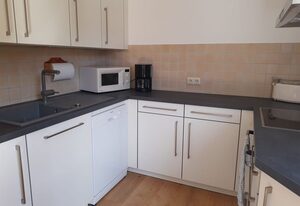 Ferienwohnung Berg & Wiese inkl. Chiemgaukarte – Ferienwohnung 75qm, Terrasse, 2 Schlafz., Wohnzimmer, Küche, 2 Badez., max. 4 P.