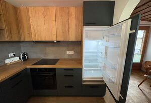 Chalet Lilly inkl. Chiemgaukarte – Chalet Lilly, Terrasse mit Garten, 3 Schlafzi., 1 Wohnzi., Kamin, Bad/WC, max. 6 Pers.