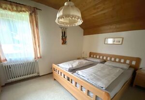 Ferienwohnung Deininger inkl. Chiemgaukarte – Ferienwohnung 2 39qm, Kochni., Wohnzimmer, 1 Wohnschlafz., ohne Balkon, 2 P