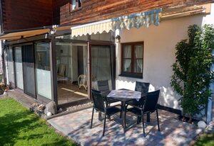 Ferienwohnung Lugert inkl. Chiemgaukarte – Ferienwohnung 95qm mit Garten-Terrasse und Balkon, 2 getrennte Schlafzimmer, max. 4 Personen