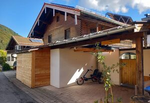 Ferienwohnung Lugert inkl. Chiemgaukarte – Ferienwohnung 95qm mit Garten-Terrasse und Balkon, 2 getrennte Schlafzimmer, max. 4 Personen