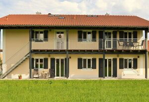 Ferienhof Nirschl – Ferienwohnung Sonnenaufgang (120qm) mit Wellness-Bereich und Garten