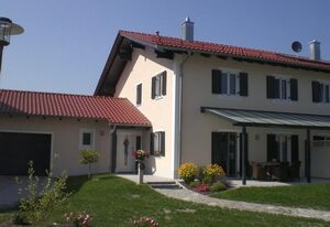 Ferienhof Nirschl – Ferienwohnung Sonnenaufgang (120qm) mit Wellness-Bereich und Garten