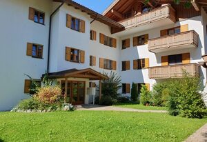 Marktstüberl - Haus Karwendel, Ferienwohnung – "Marktstüberl" Fewo/2 Schlafräume/Dusche, WC