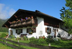 Haus Johannes Schärfl – Ferienwohnung Cristina (2 Schlafz.)