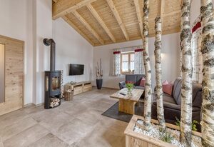 Ferienchalets Zum Lebzelter – Fewo Birkenstubn mit Whirlpool & Sauna auf der überdachten Terrasse