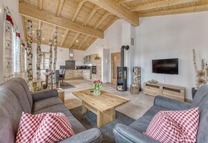 Ferienchalets Zum Lebzelter – Fewo Birkenstubn mit Whirlpool & Sauna auf der überdachten Terrasse