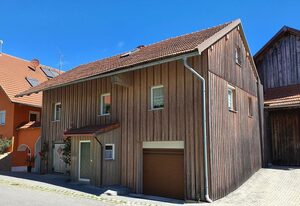 Hüttenglück – Ferienhaus (140 qm) in Berghüttenflair mit Whirlpool
