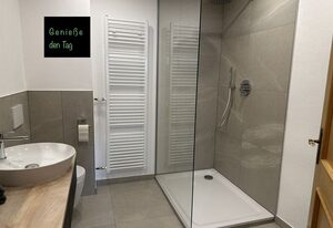 Ferienwohnung BEER "Versüsst Ihre schönsten Tage" – Kinderfreundliche, gemütliche FeWo (75qm) für 4 Personen am Nationalpark Bayerischer Wald