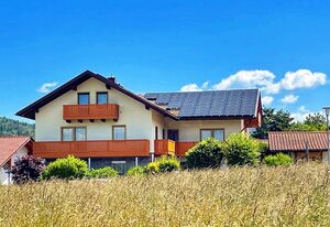 Haus Gunda – Ferienwohnung Osser (70qm) mit zwei Schlafzimmern