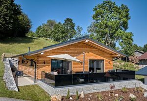 Luxus Chalet Zur Resi – Chalet mit Whirlpool