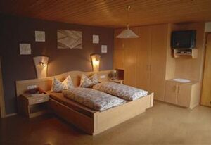 Pension Weiß – Ferienwohnung Kiefer